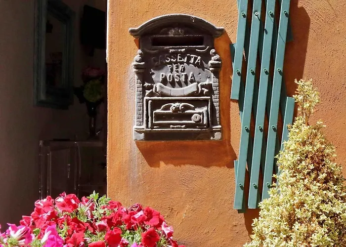 Colosseum Secret Cozy * Rome